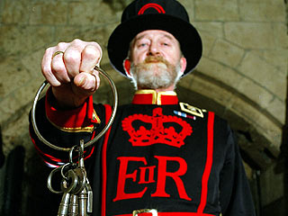 Ceremony of the Keys, Tower of London