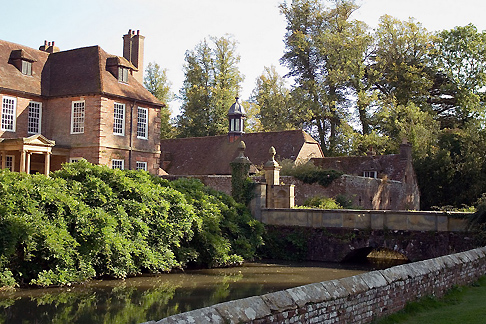 Groombridge Place