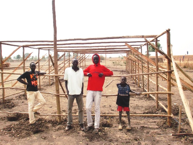 Nuova aula studio in costruzione nel villaggio di Matar, Etiopia.
